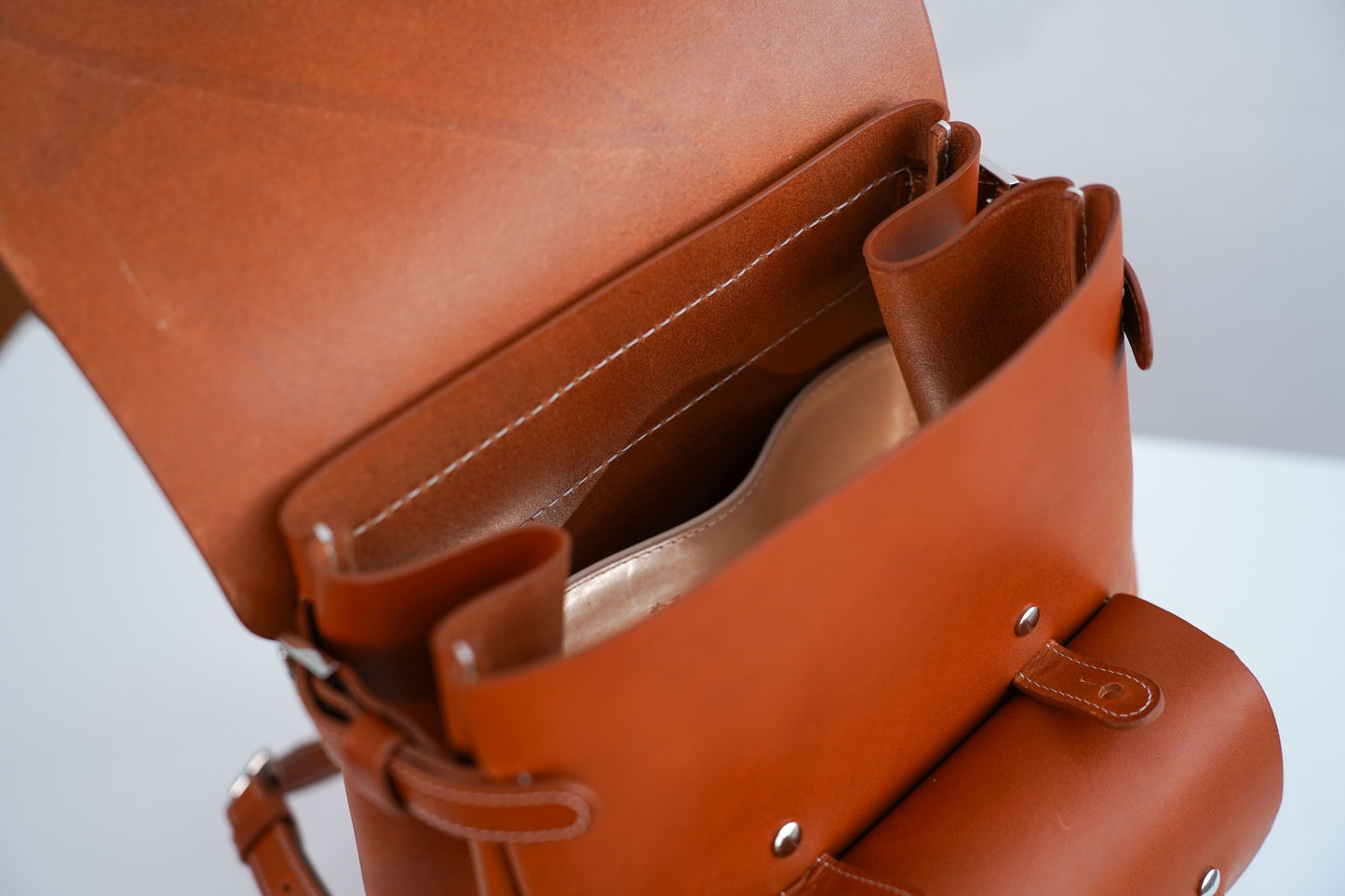 GA custom daily commuter women's genuine leather backpack, pure leather backpack, first-layer waxed leather, vintage and high-end