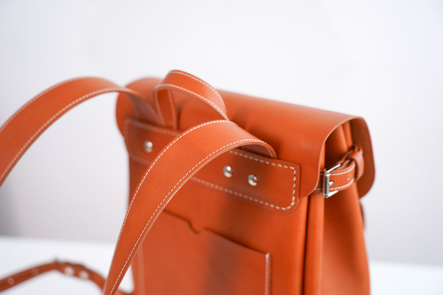 GA custom daily commuter women's genuine leather backpack, pure leather backpack, first-layer waxed leather, vintage and high-end