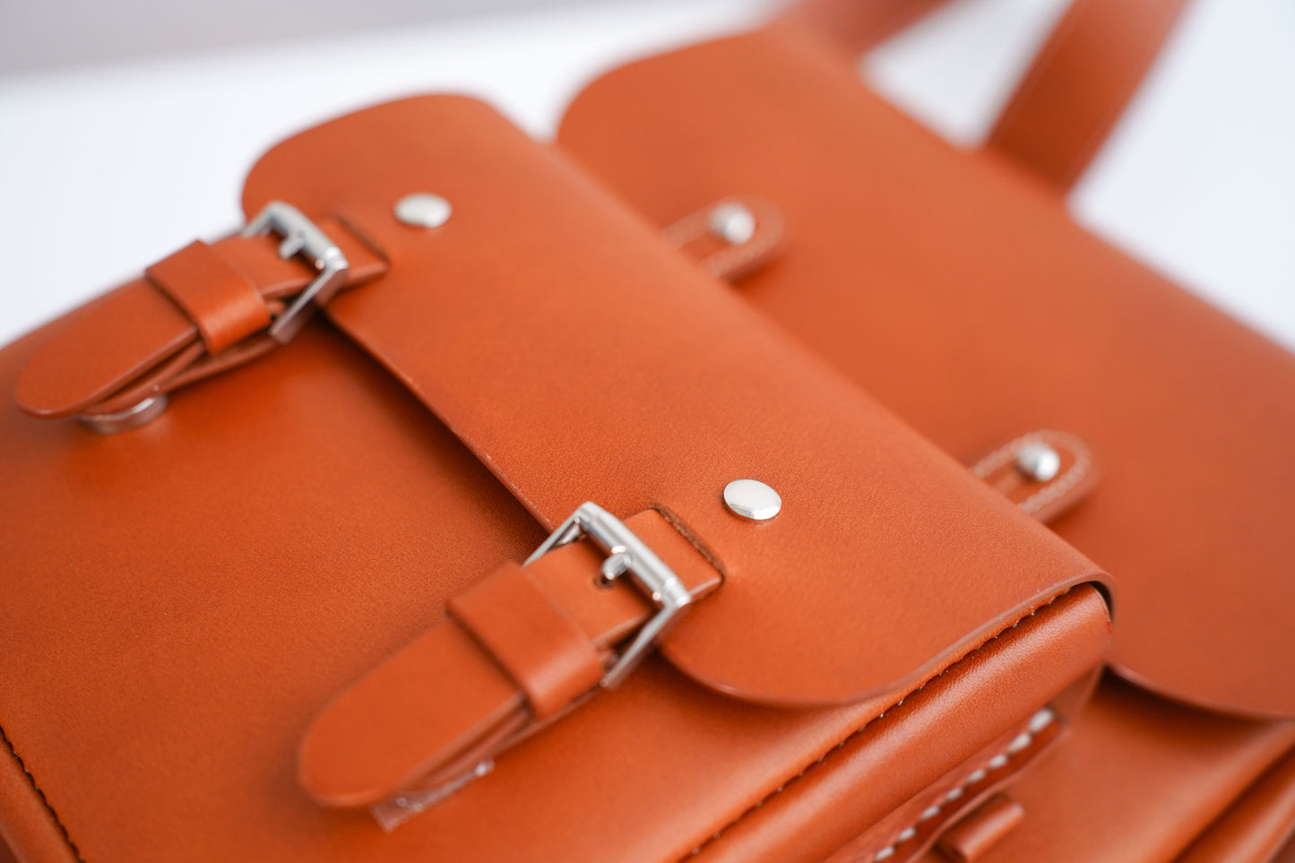 GA custom daily commuter women's genuine leather backpack, pure leather backpack, first-layer waxed leather, vintage and high-end