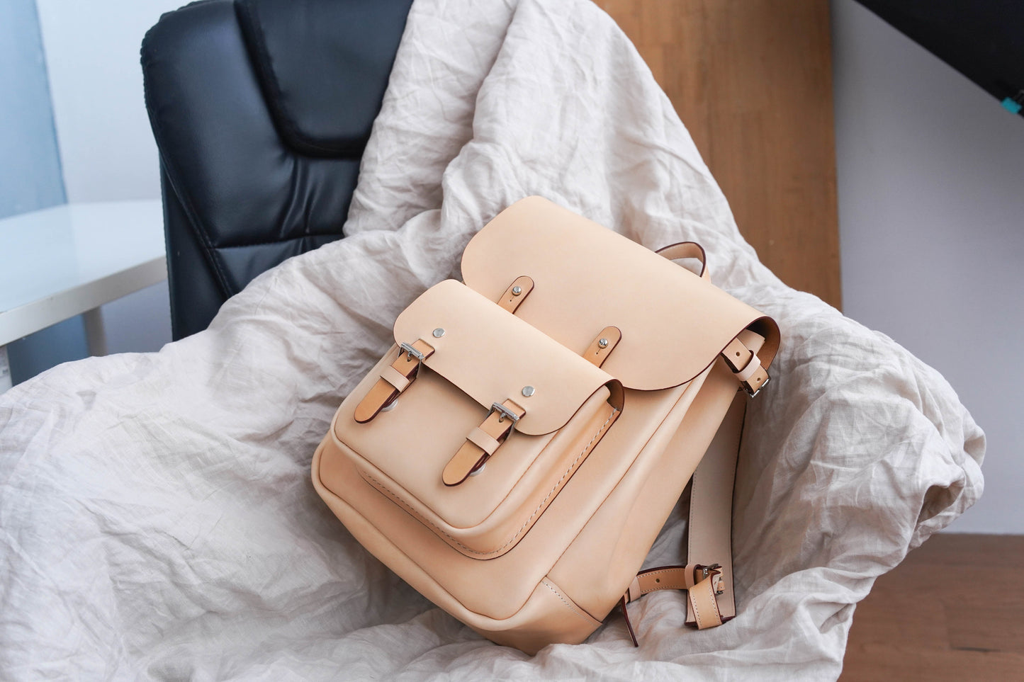 GA custom daily commuter women's genuine leather backpack, pure leather backpack, first-layer waxed leather, vintage and high-end